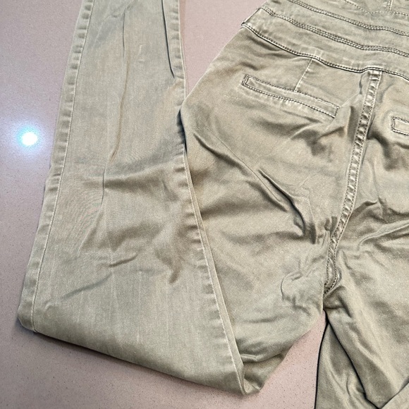 bebe olive green denim jumpsuit sleveless front zipper - Picture 17 of 17